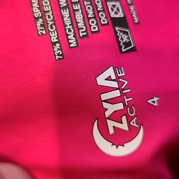 Zyia Women's Cropped Leggings Size 4 - Picture 3 of 5